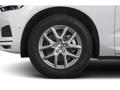 2019 Volvo XC60 Momentum