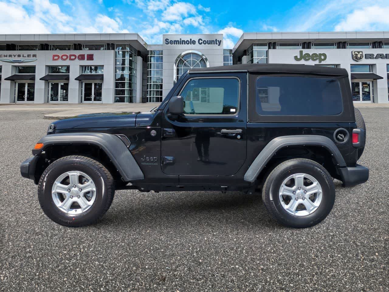 2022 Jeep Wrangler Sport S 4x4