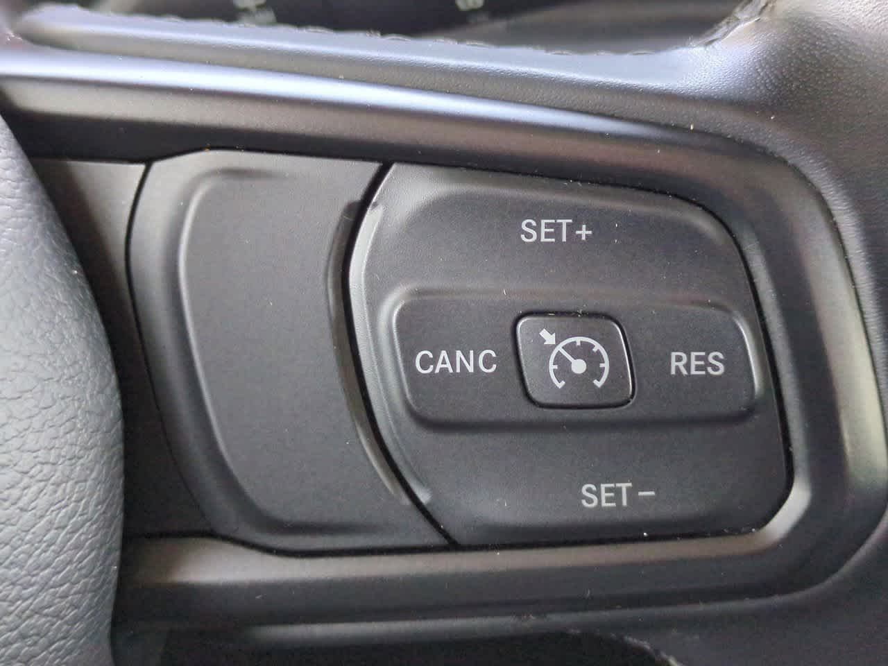 2022 Jeep Wrangler Willys 4x4