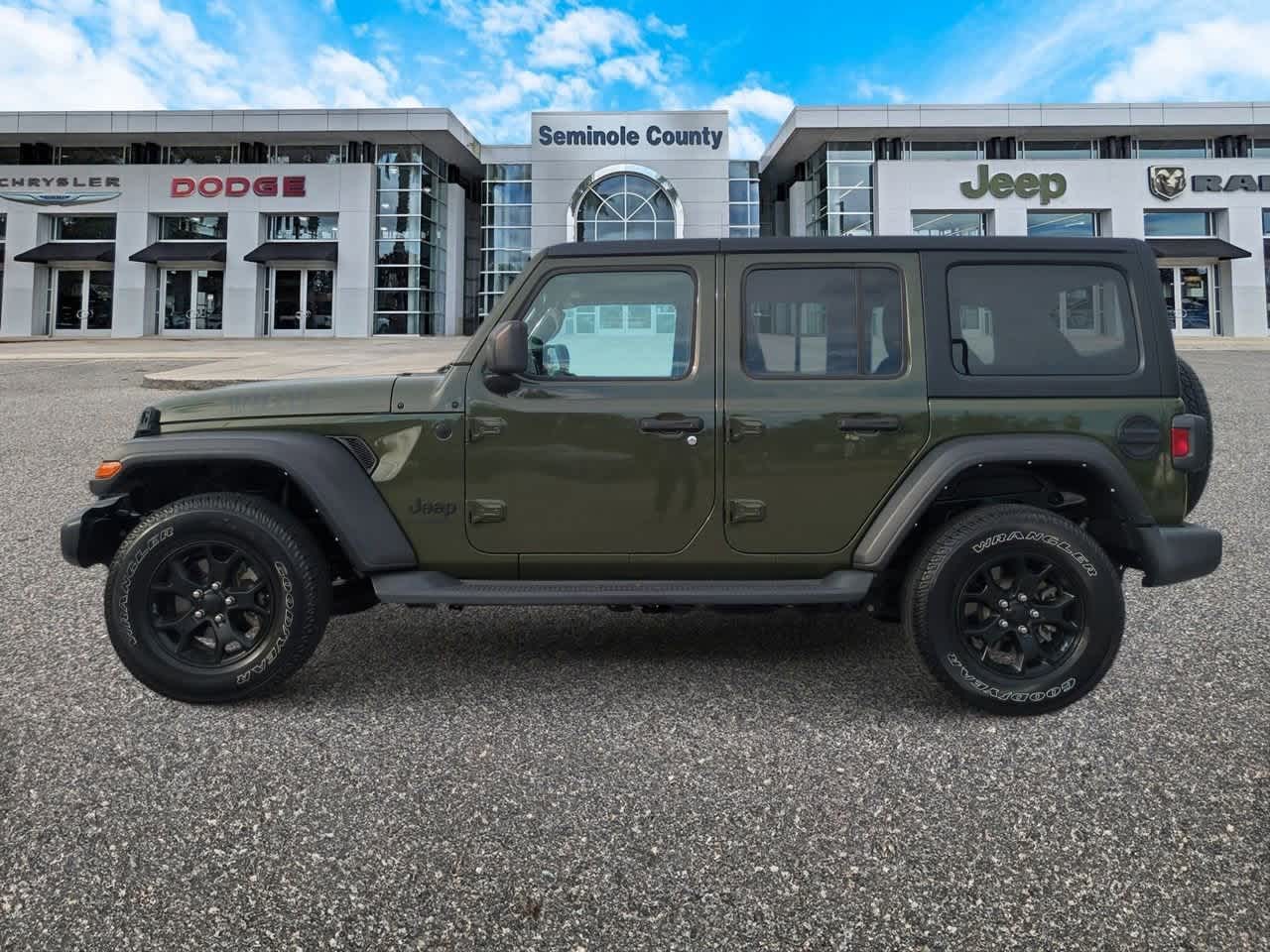 2022 Jeep Wrangler Unlimited Willys Sport 4x4