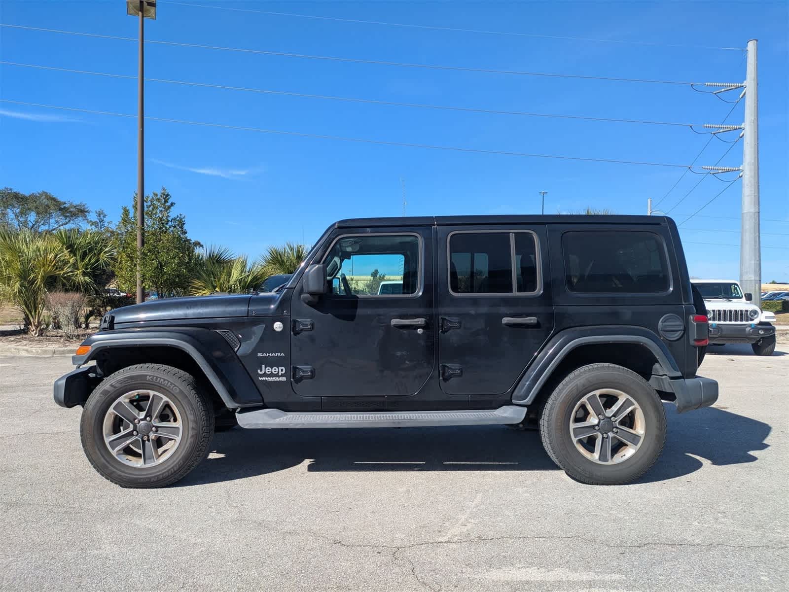 2019 Jeep Wrangler Unlimited Sahara 4x4