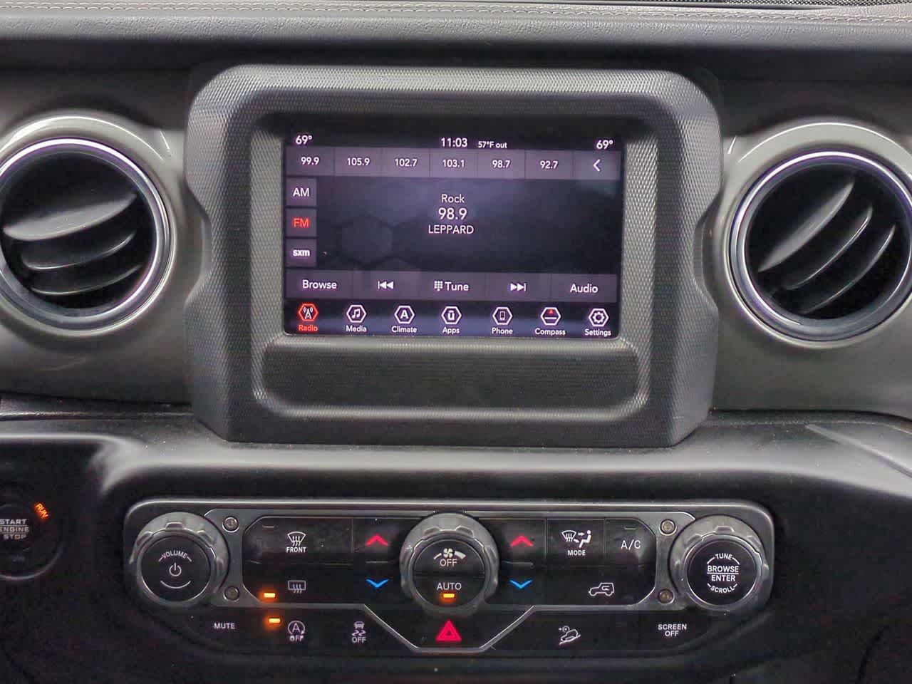 2020 Jeep Wrangler Unlimited Sahara 4X4