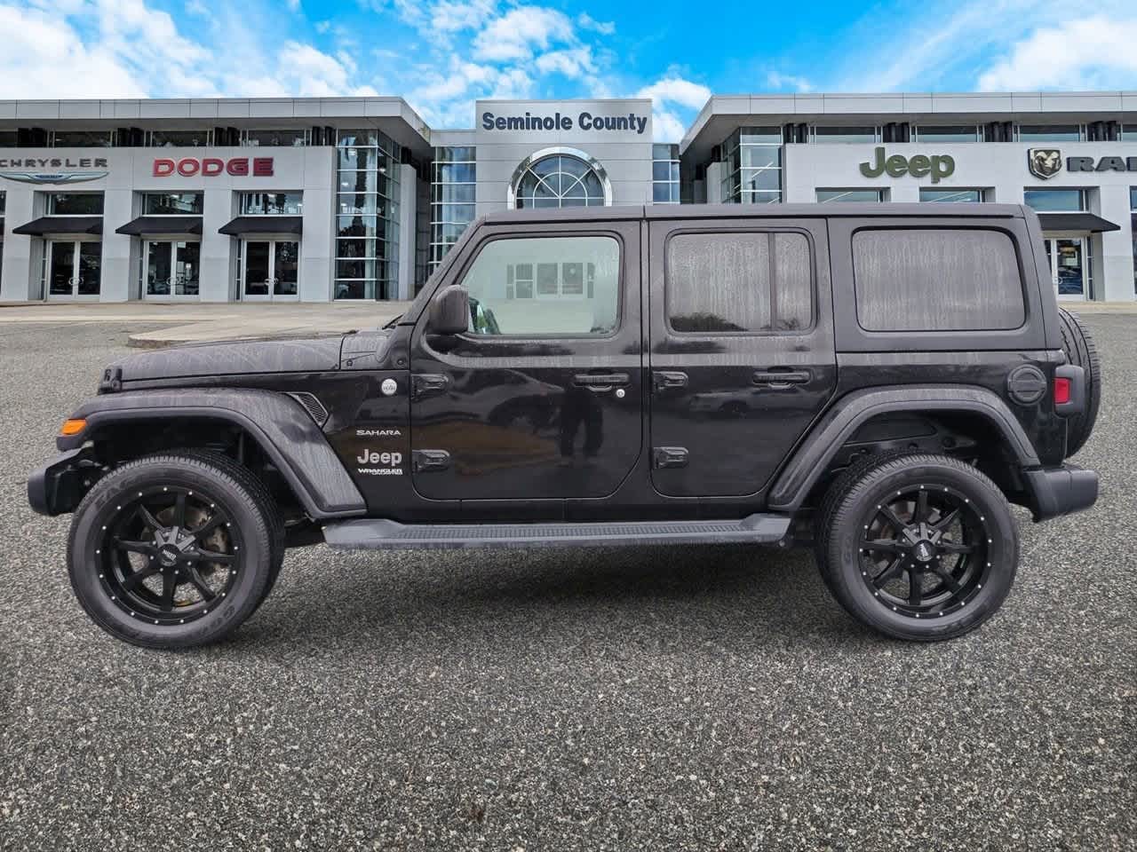 2020 Jeep Wrangler Unlimited Sahara 4X4