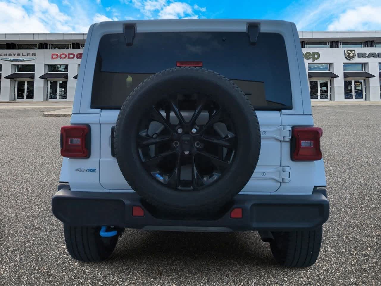 2023 Jeep Wrangler 4xe Sahara 4x4