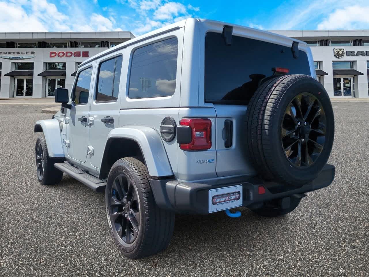 2023 Jeep Wrangler 4xe Sahara 4x4
