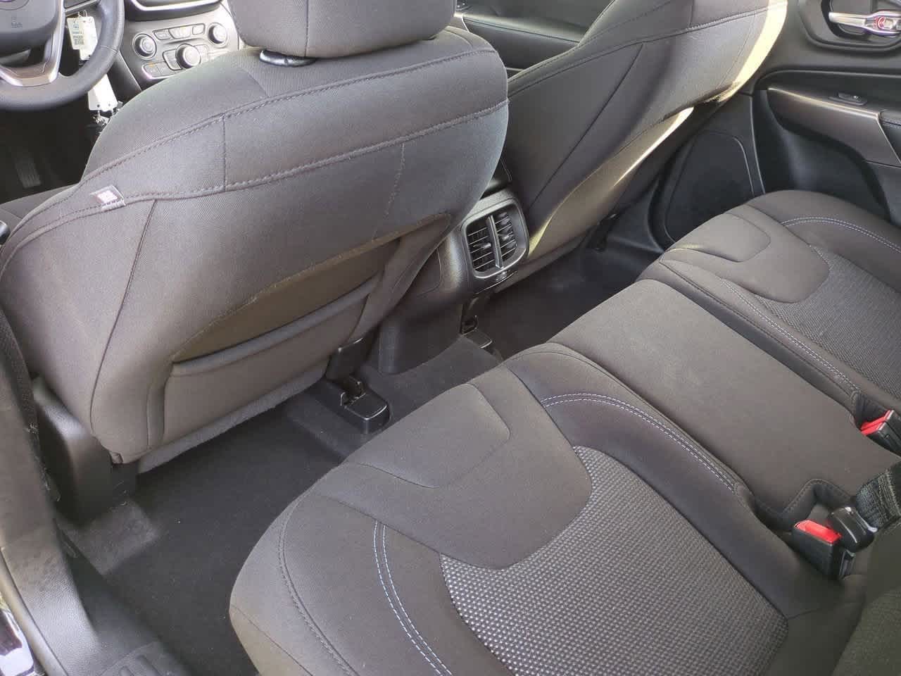 2020 Jeep Cherokee Latitude FWD