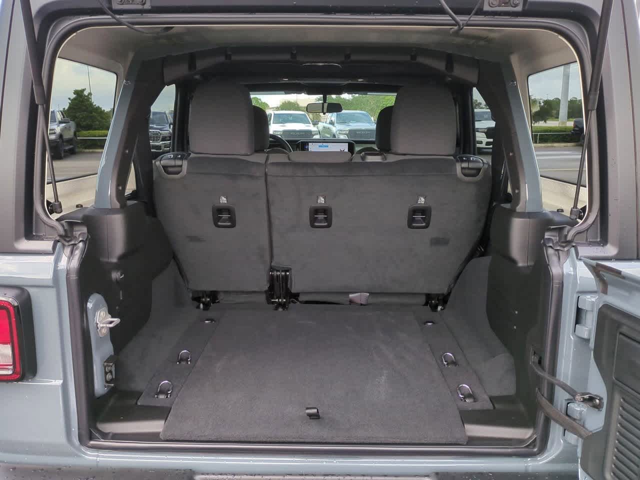 2025 Jeep Wrangler WRANGLER 4-DOOR SPORT