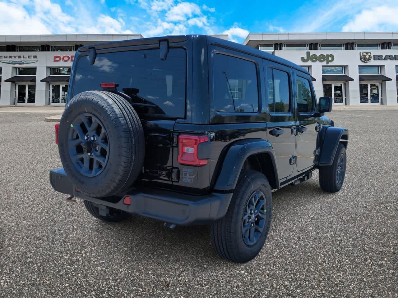 2026 Jeep Wrangler WRANGLER 4-DOOR 85TH ANNIVERSARY EDITION