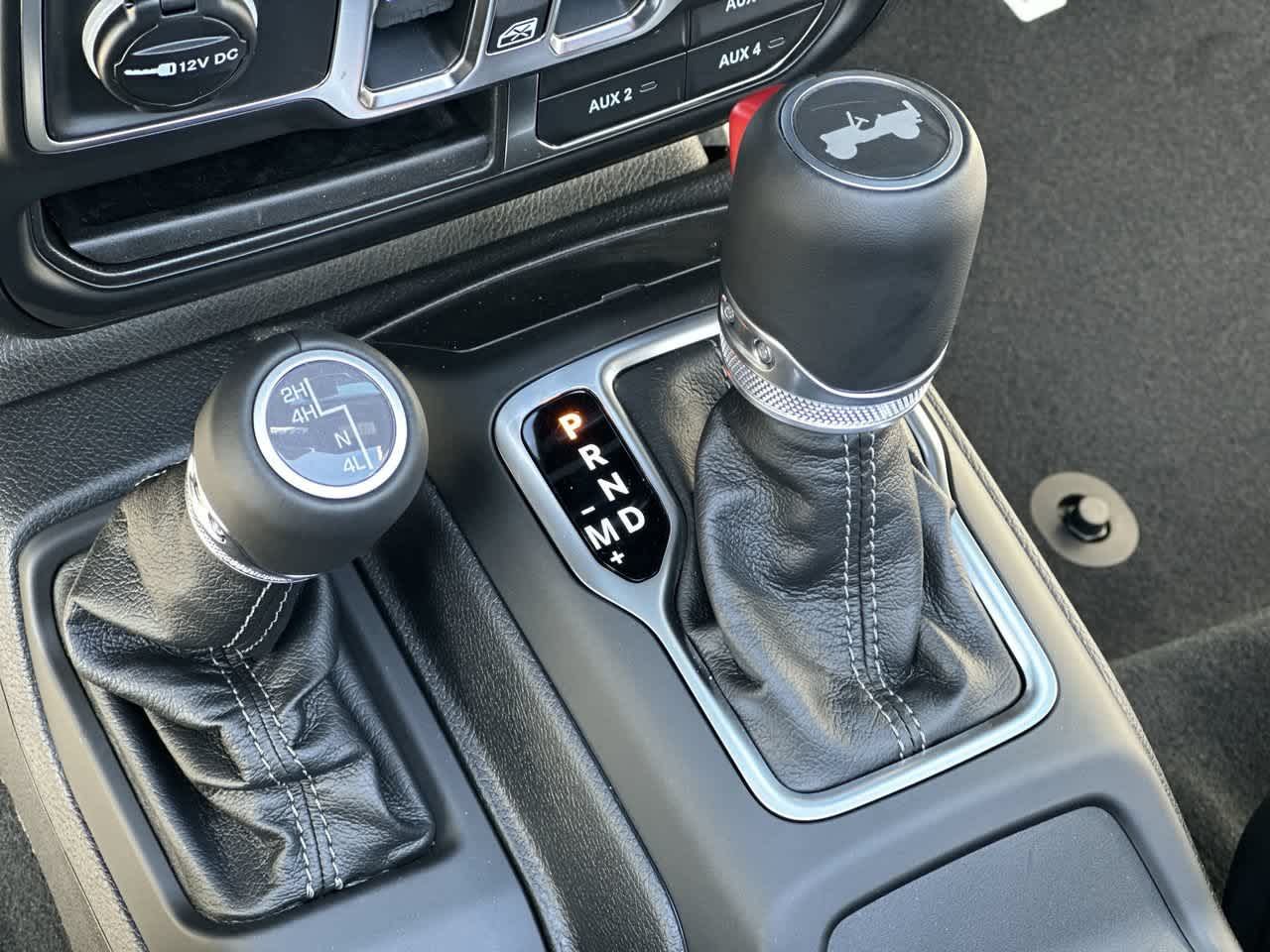 2027 Jeep Wrangler WRANGLER 4-DOOR SAHARA