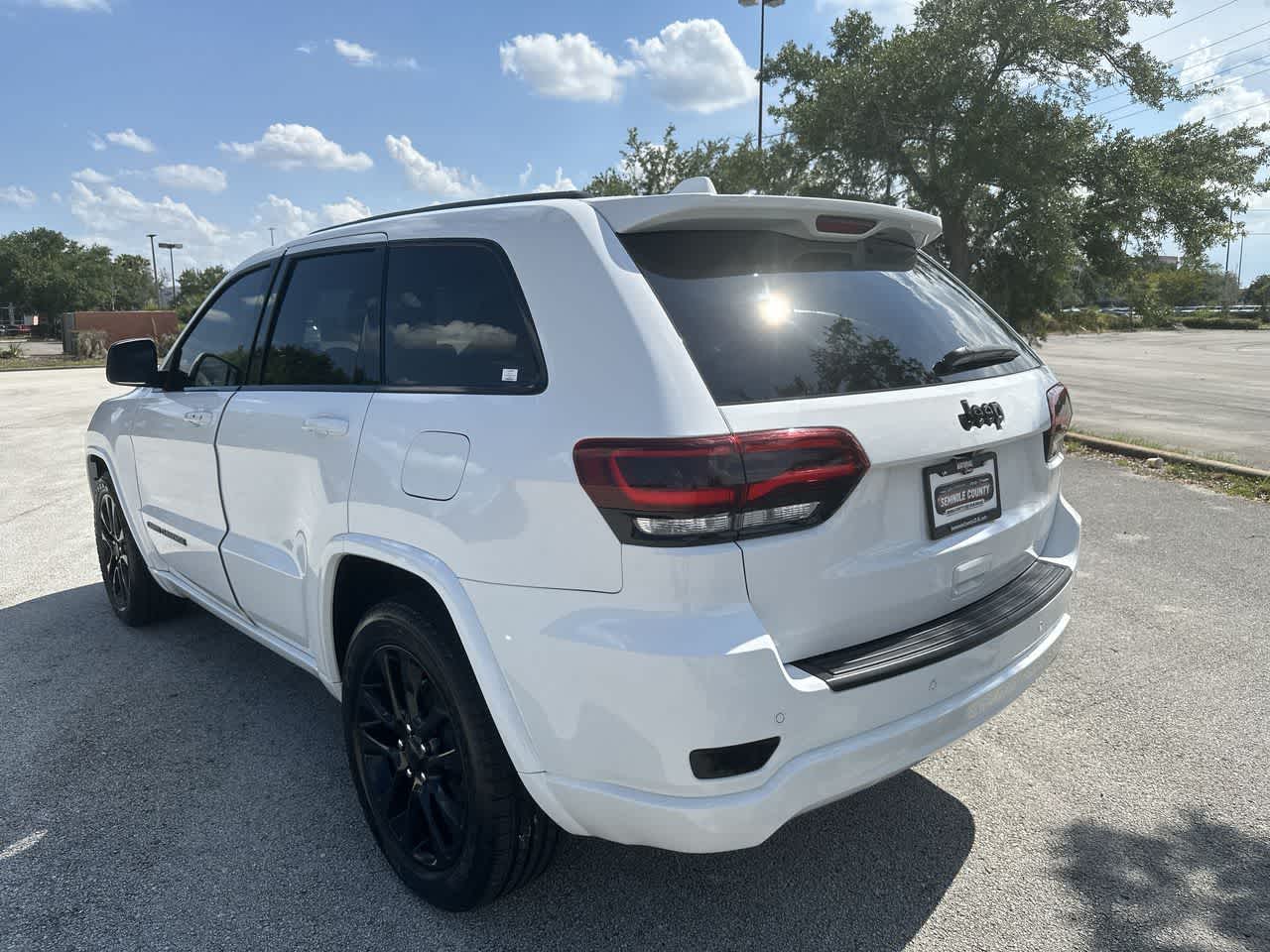 2020 Jeep Grand Cherokee Altitude 4x2