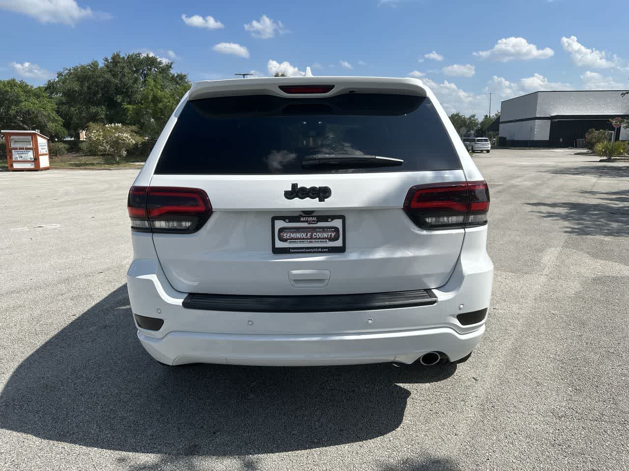 2020 Jeep Grand Cherokee Altitude 4x2