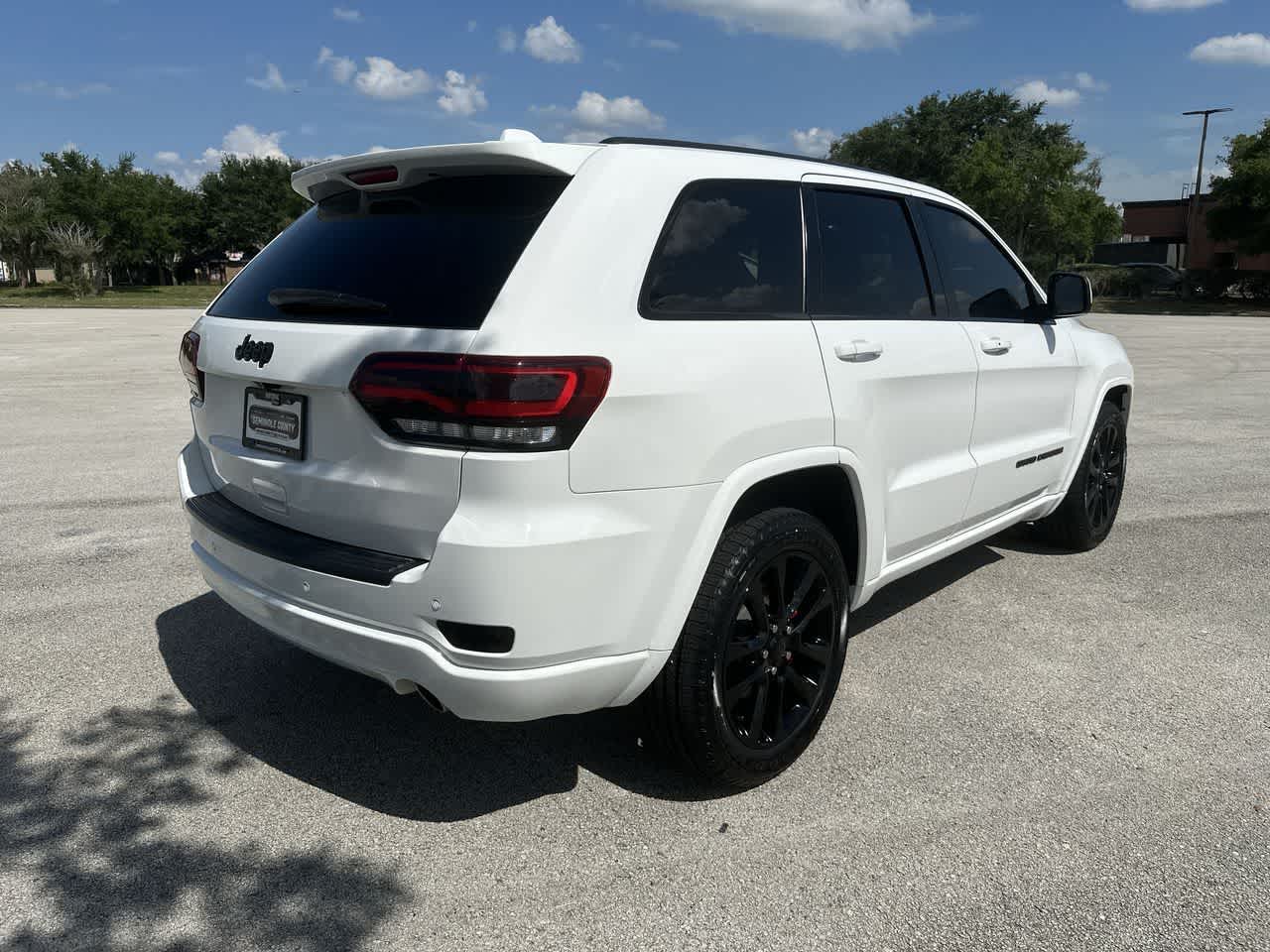 2020 Jeep Grand Cherokee Altitude 4x2