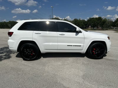 2020 Jeep Grand Cherokee Altitude 4x2