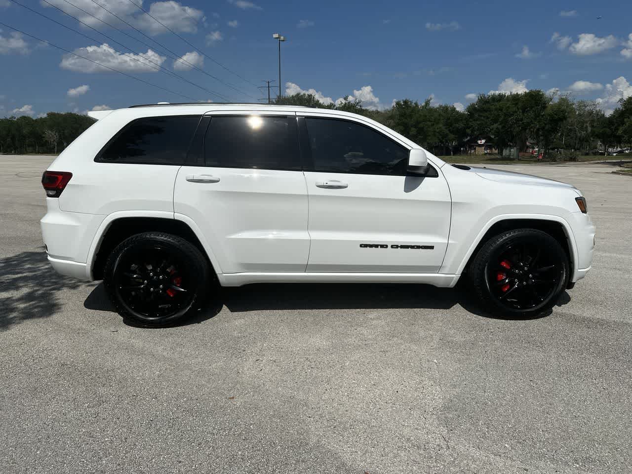 2020 Jeep Grand Cherokee Altitude 4x2