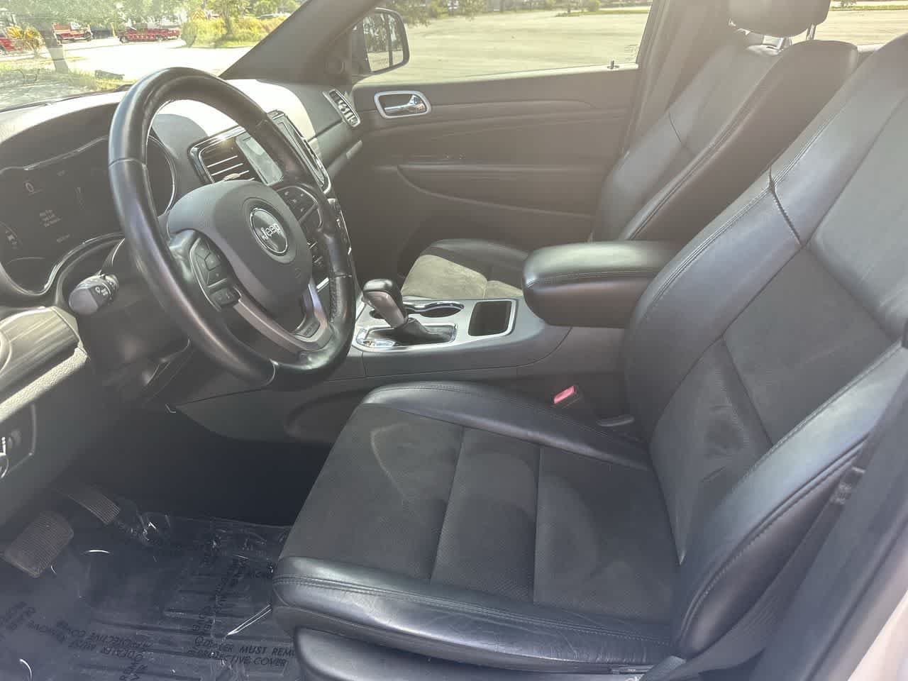 2020 Jeep Grand Cherokee Altitude 4x2