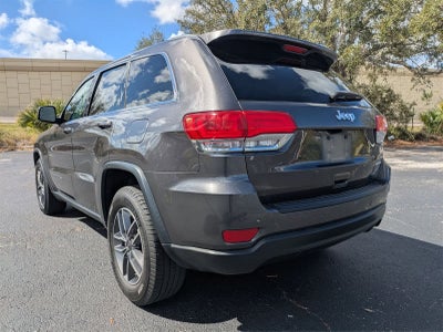2019 Jeep Grand Cherokee Laredo E 4x2