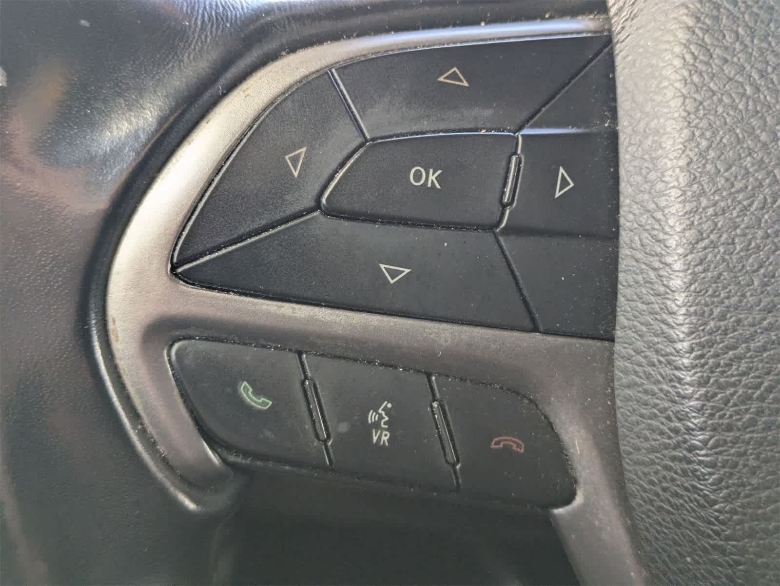 2019 Jeep Grand Cherokee Laredo E 4x2