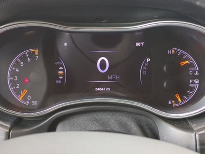 2019 Jeep Grand Cherokee Laredo E 4x2