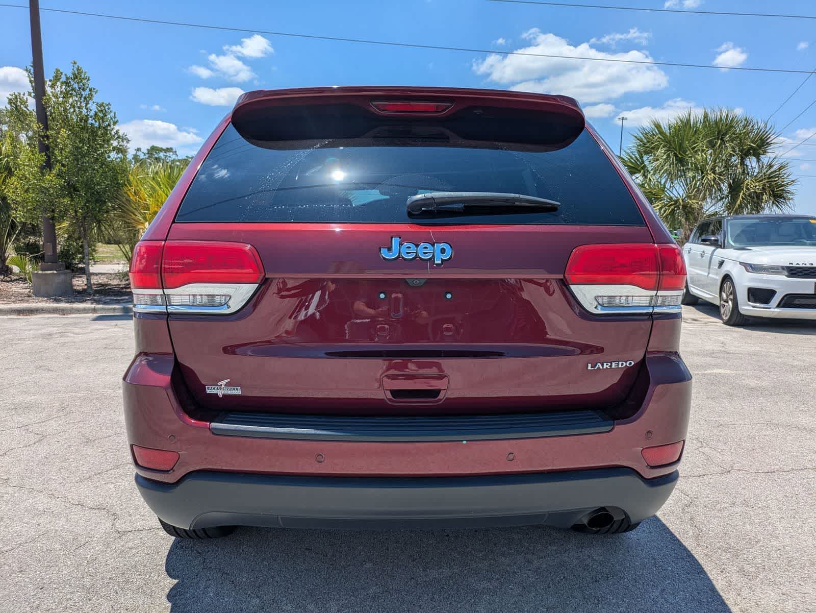 2019 Jeep Grand Cherokee Laredo E 4x2