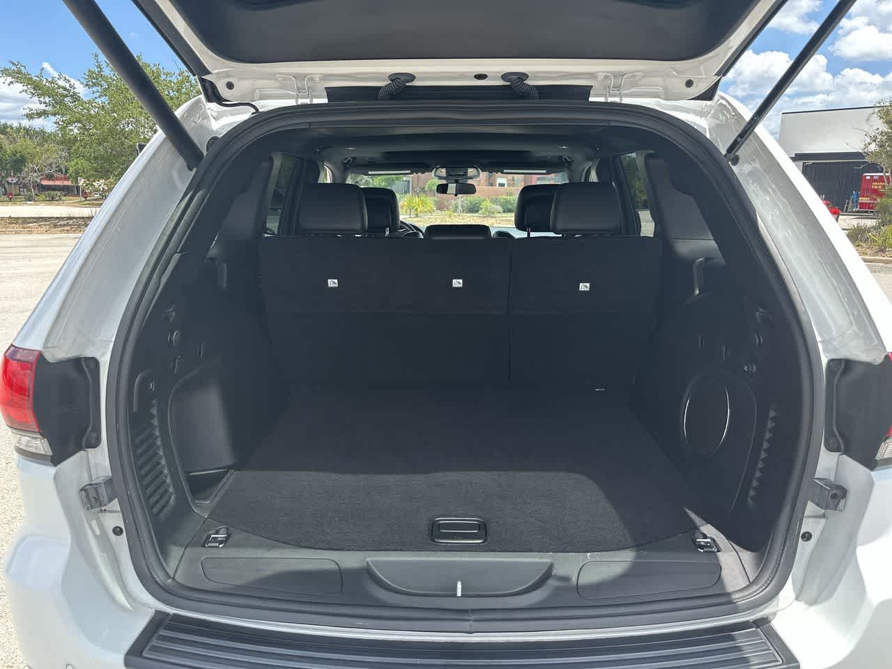 2021 Jeep Grand Cherokee Laredo X 4x4