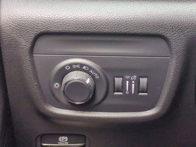 2025 Jeep Grand Cherokee GRAND CHEROKEE LAREDO 4X2