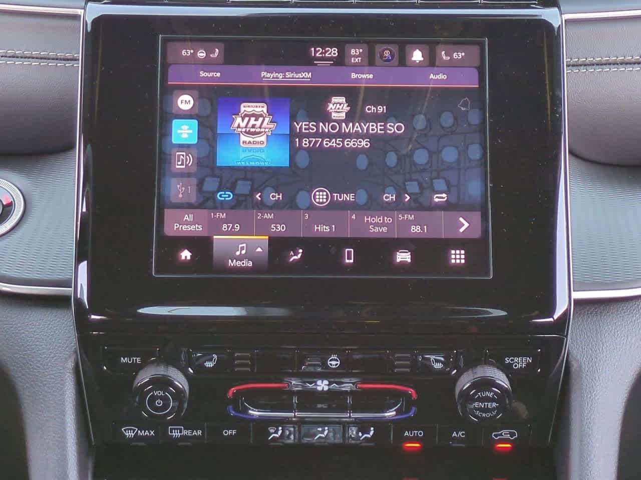 2025 Jeep Grand Cherokee GRAND CHEROKEE LAREDO X 4X2