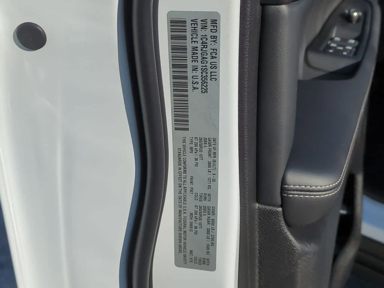 2025 Jeep Grand Cherokee GRAND CHEROKEE ALTITUDE X 4X2