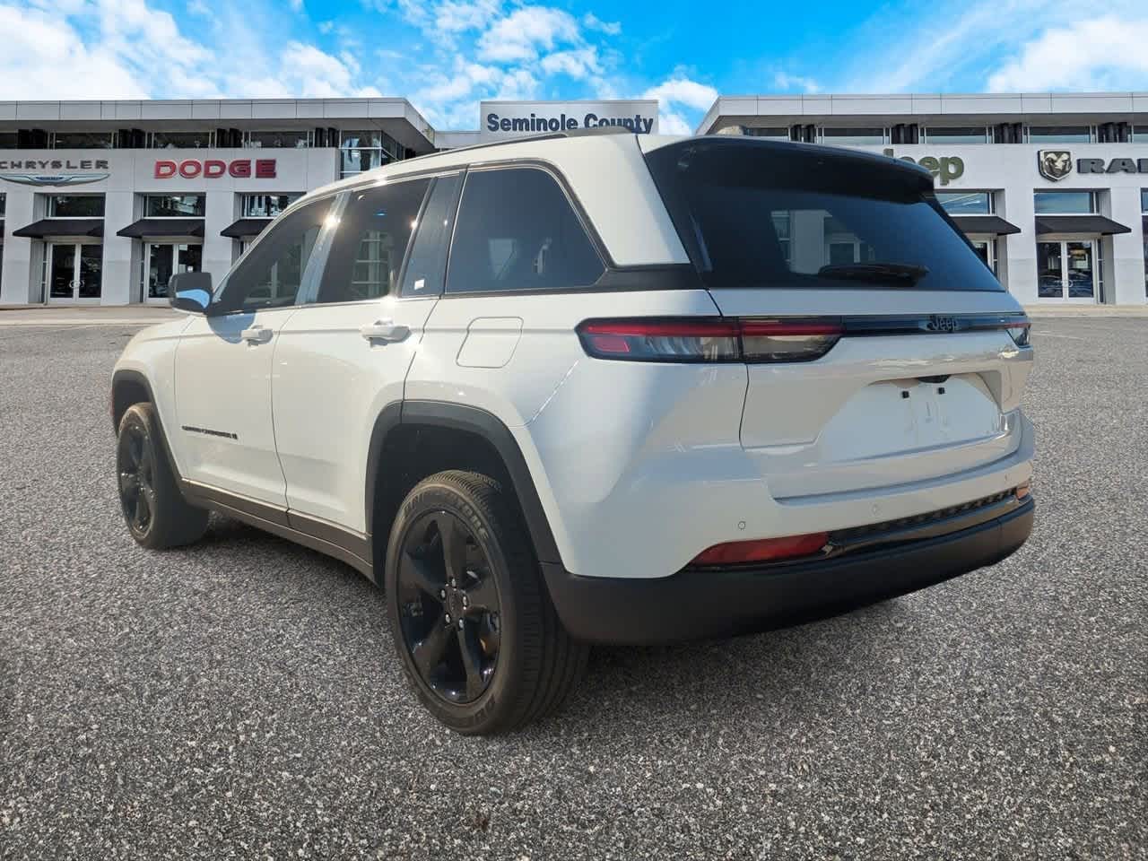 2025 Jeep Grand Cherokee GRAND CHEROKEE ALTITUDE X 4X2