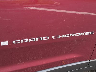 2025 Jeep Grand Cherokee GRAND CHEROKEE LAREDO 4X2