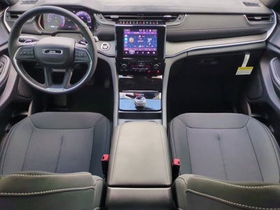 2025 Jeep Grand Cherokee GRAND CHEROKEE LAREDO 4X2