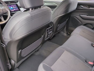 2025 Jeep Grand Cherokee GRAND CHEROKEE LAREDO X 4X2