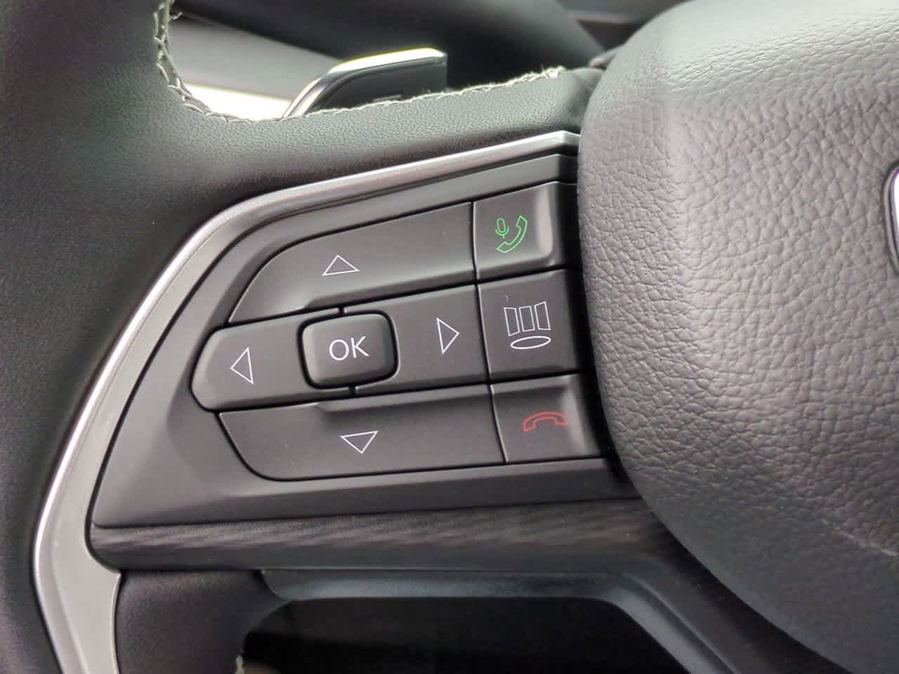 2025 Jeep Grand Cherokee GRAND CHEROKEE LAREDO X 4X2