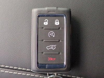 2025 Jeep Grand Cherokee GRAND CHEROKEE LAREDO X 4X2