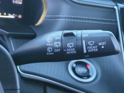 2025 Jeep Grand Cherokee GRAND CHEROKEE LAREDO 4X2