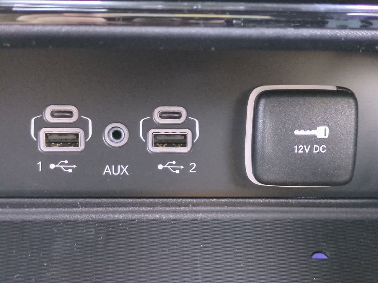 2025 Jeep Grand Cherokee GRAND CHEROKEE LAREDO 4X2