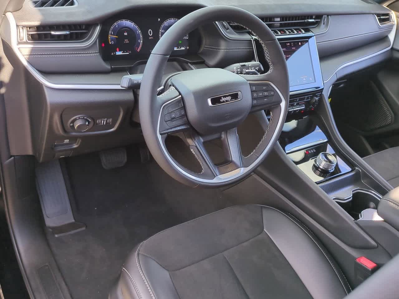 2025 Jeep Grand Cherokee GRAND CHEROKEE ALTITUDE X 4X2