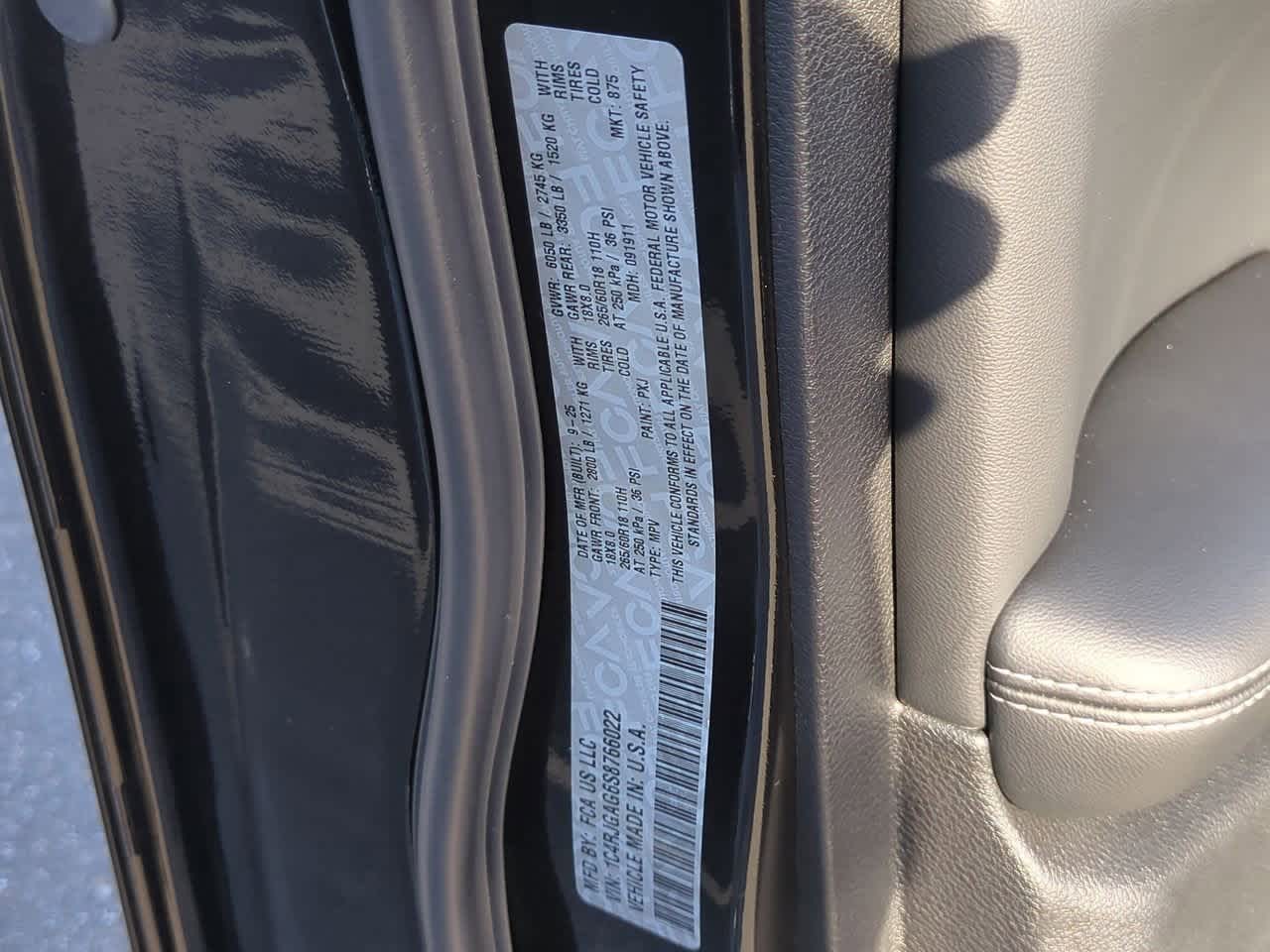 2025 Jeep Grand Cherokee GRAND CHEROKEE LAREDO X 4X2