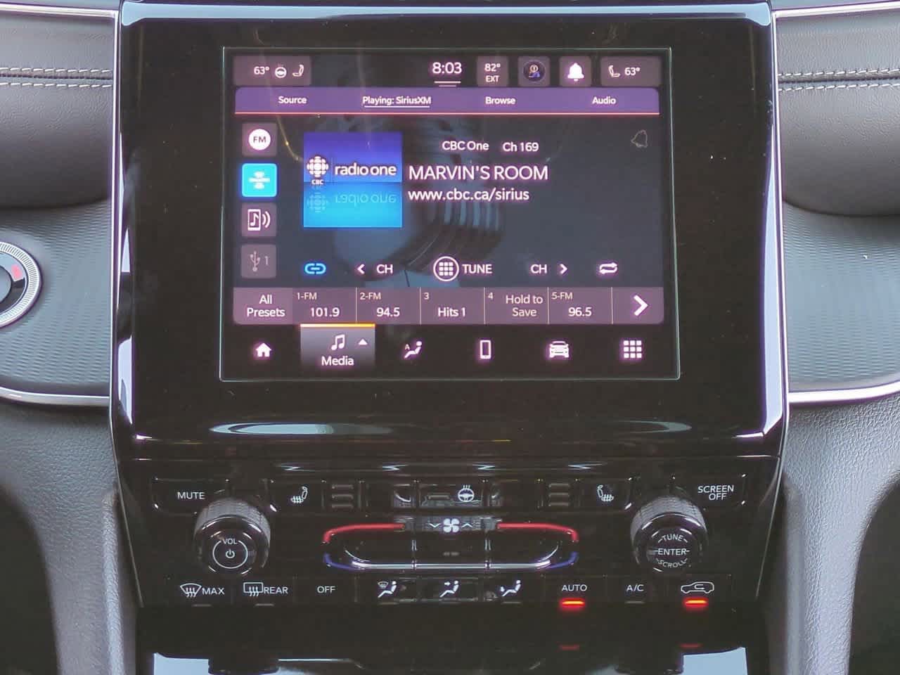 2025 Jeep Grand Cherokee GRAND CHEROKEE LAREDO 4X2