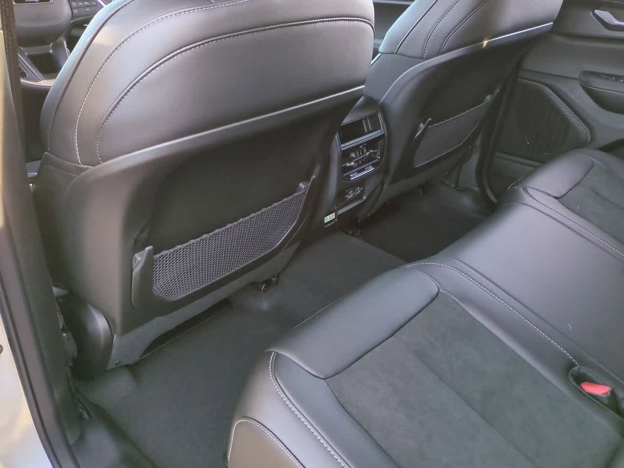 2025 Jeep Grand Cherokee GRAND CHEROKEE ALTITUDE X 4X2