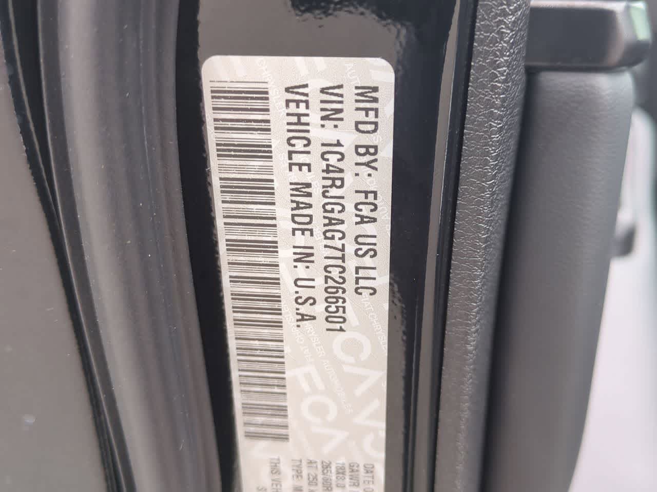 2026 Jeep Grand Cherokee GRAND CHEROKEE LAREDO 4X2