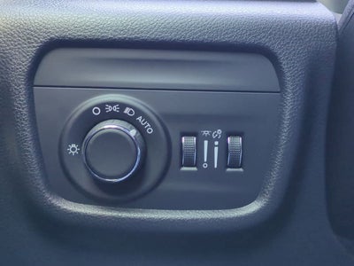 2025 Jeep Grand Cherokee GRAND CHEROKEE LAREDO X 4X2