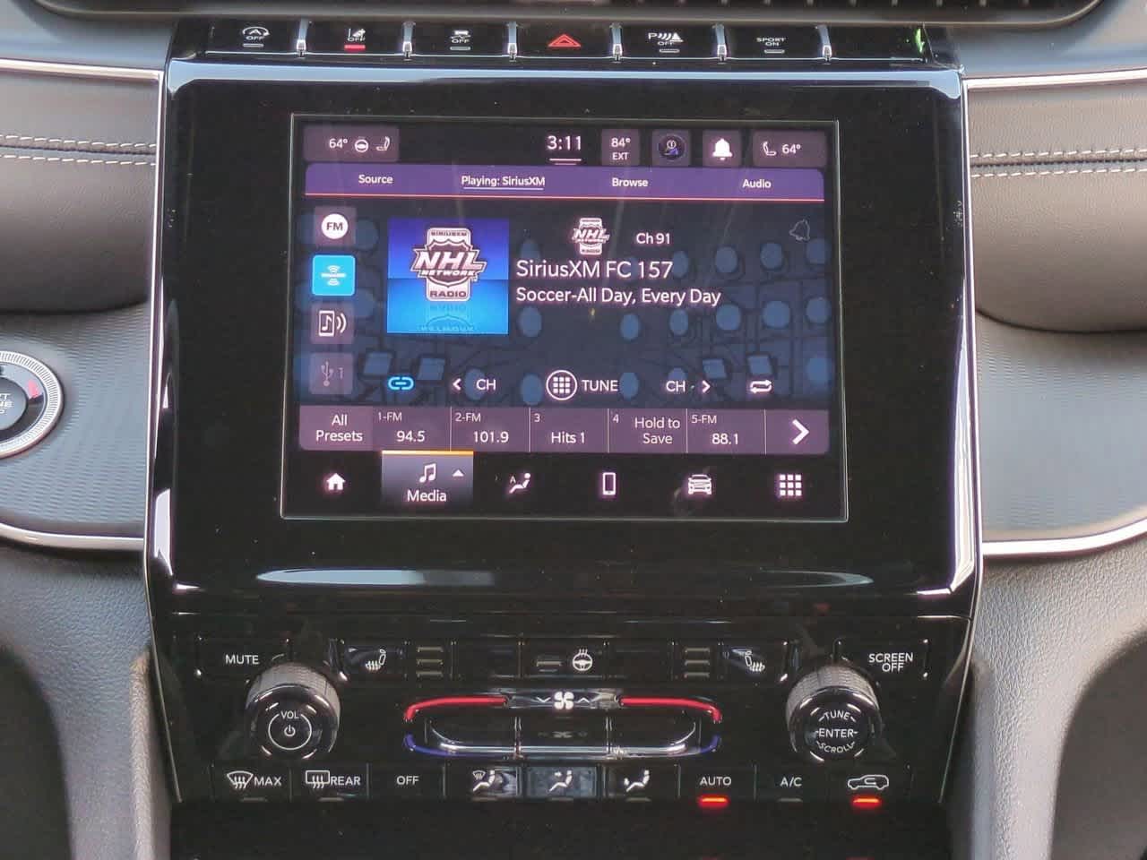 2025 Jeep Grand Cherokee GRAND CHEROKEE LAREDO X 4X2