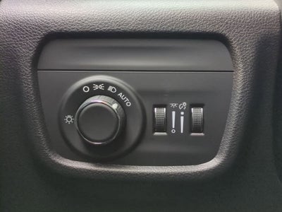 2025 Jeep Grand Cherokee GRAND CHEROKEE LAREDO 4X2