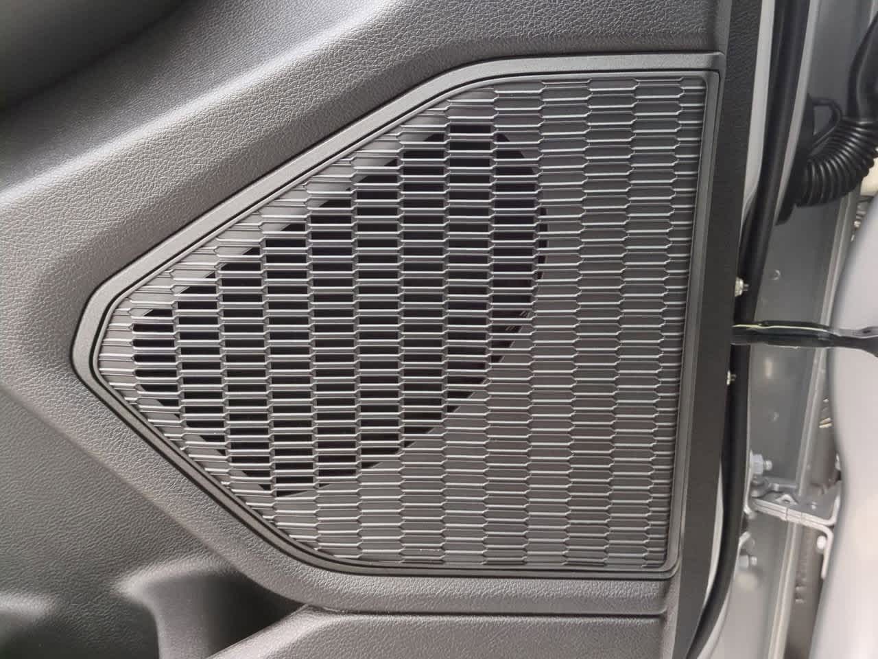 2025 Jeep Grand Cherokee GRAND CHEROKEE LAREDO 4X2