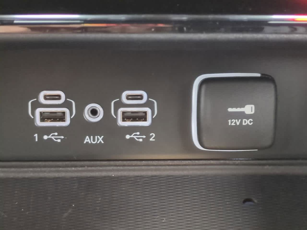 2025 Jeep Grand Cherokee GRAND CHEROKEE LAREDO 4X2