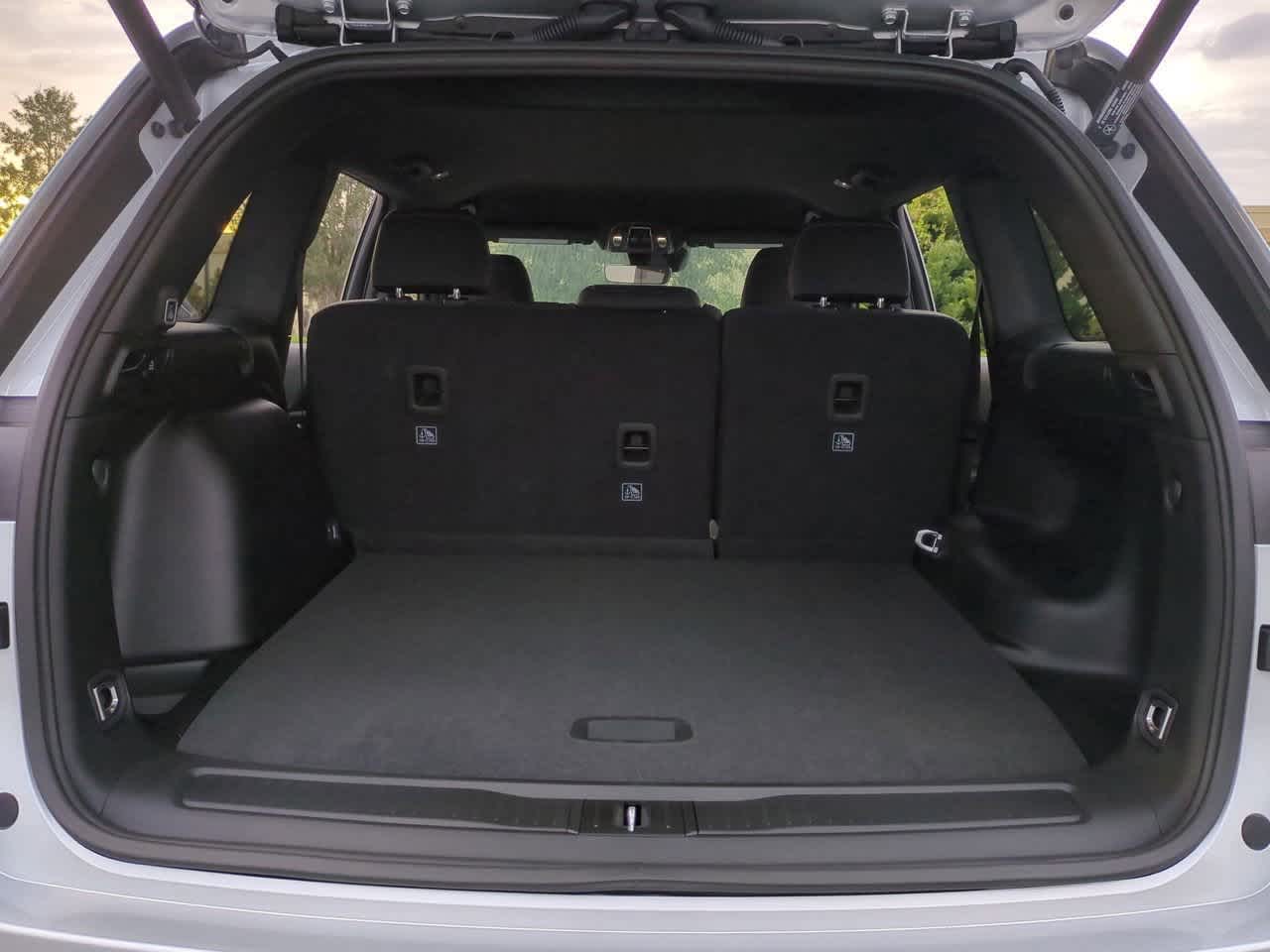 2025 Jeep Grand Cherokee GRAND CHEROKEE LAREDO 4X2