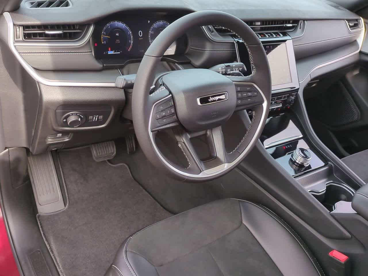 2025 Jeep Grand Cherokee GRAND CHEROKEE ALTITUDE X 4X2