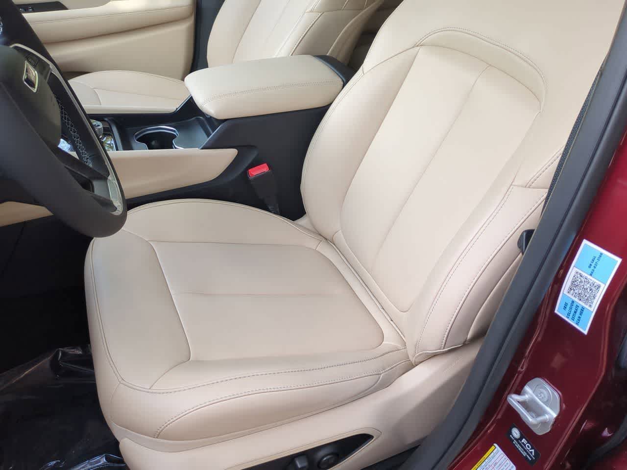 2025 Jeep Grand Cherokee Limited 4x2