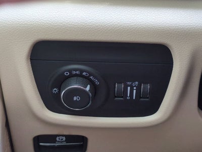 2025 Jeep Grand Cherokee Limited 4x2