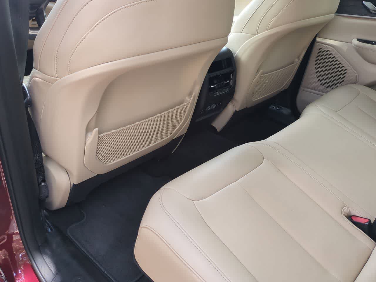 2025 Jeep Grand Cherokee Limited 4x2